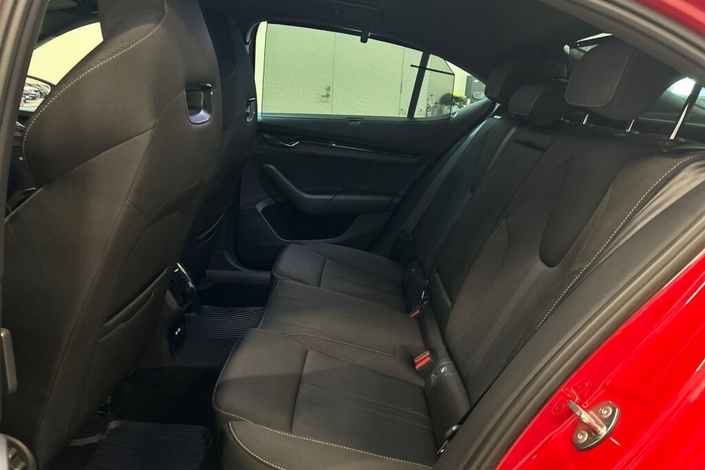 Skoda Octavia 2024 1.5 TSI SportLine eTEC DSG Autom.