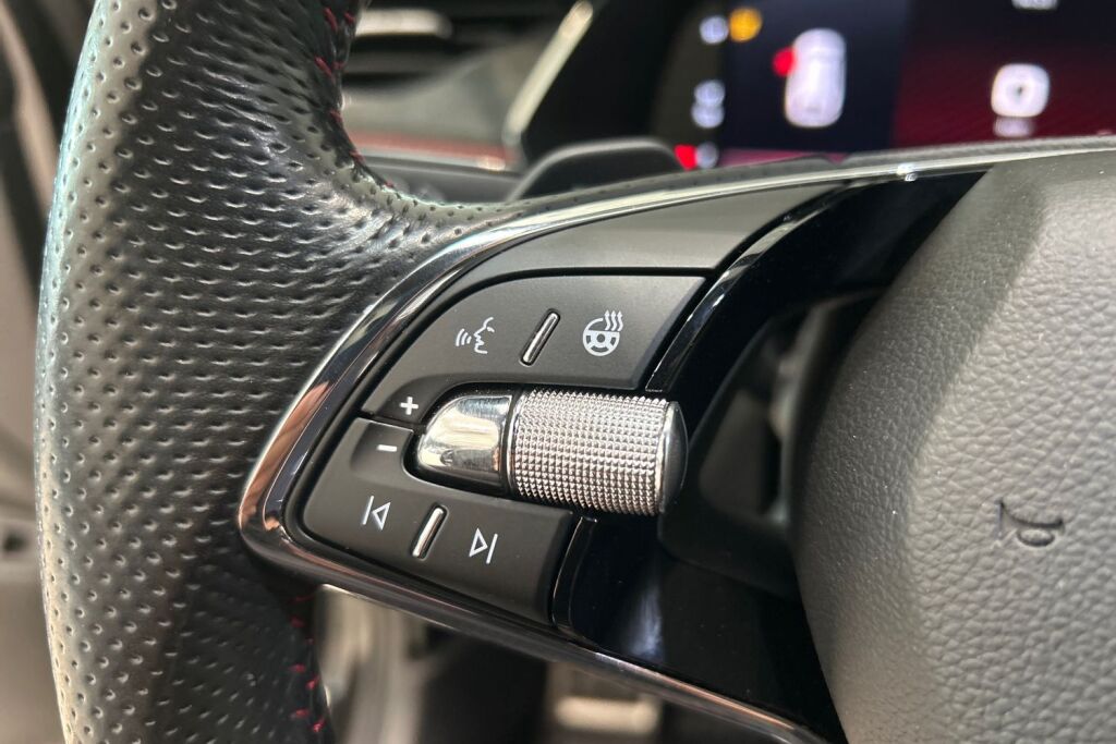 Skoda Octavia 2024 Combi 1.4 TSI PHEV RS iV DSG Autom.