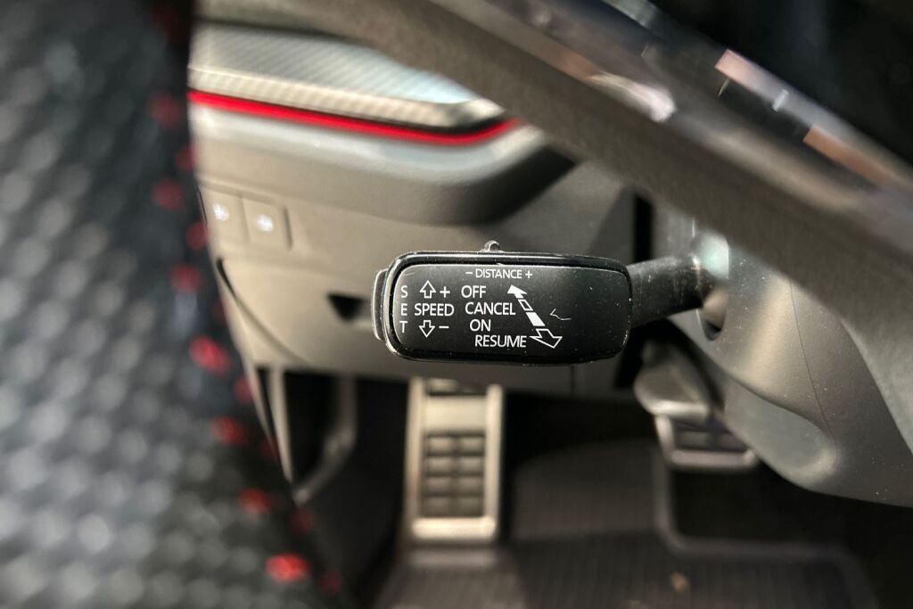 Skoda Octavia 2024 Combi 1.4 TSI PHEV RS iV DSG Autom.