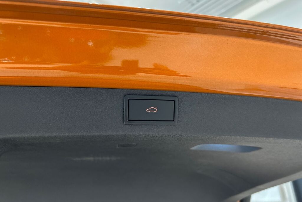 Skoda Enyaq 2024 85x 4x4 BusinessLine