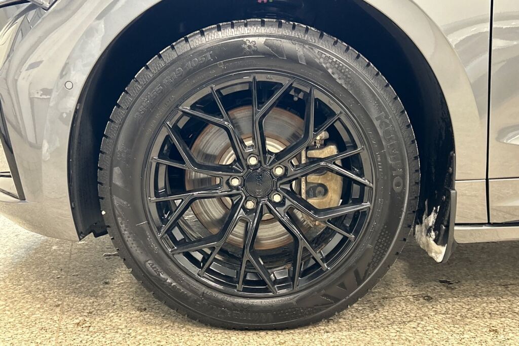 Skoda Enyaq 2024 85x 4x4 RS BusinessLine