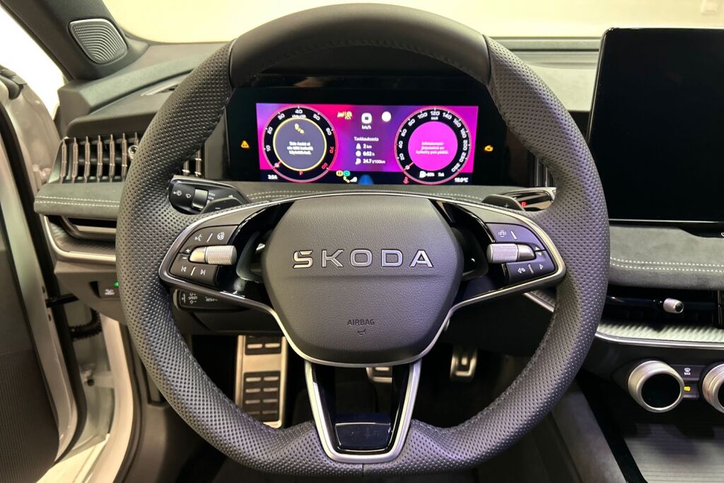 Skoda Superb 2025 1.5 TSI eTEC SportLine DSG Autom.