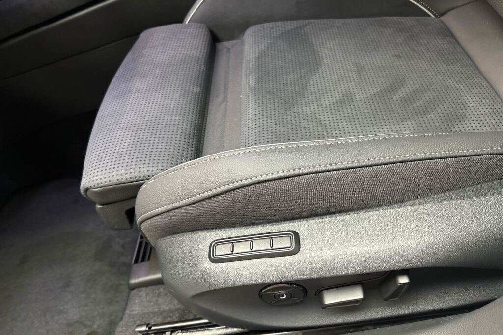 Skoda Superb 2025 1.5 TSI eTEC SportLine DSG Autom.