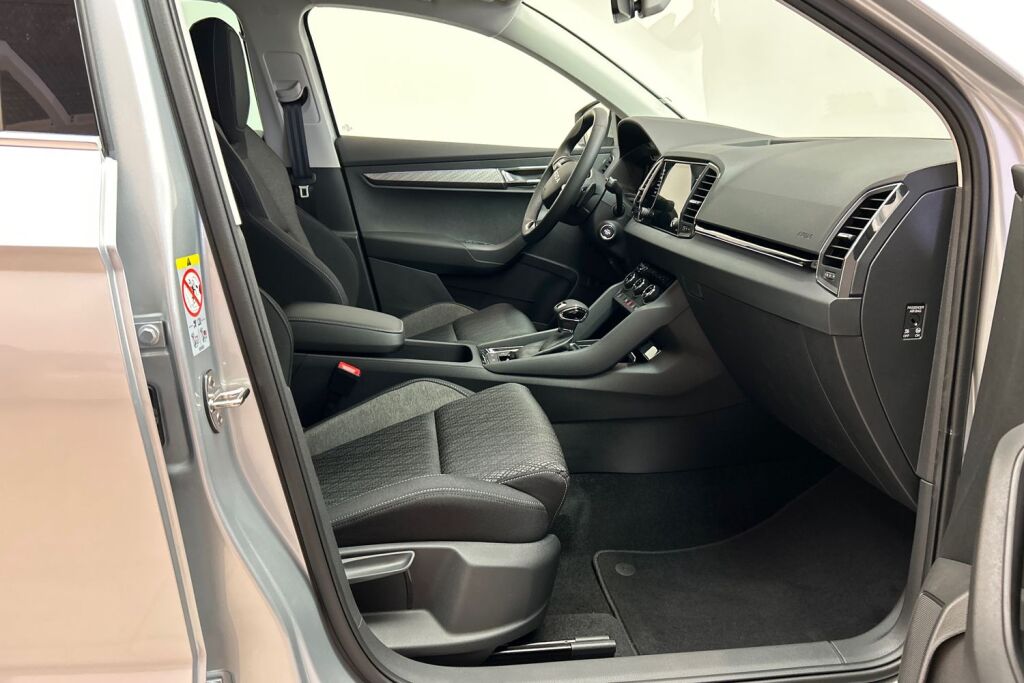 Skoda Karoq 2025 1.5 TSI Style DSG Autom.