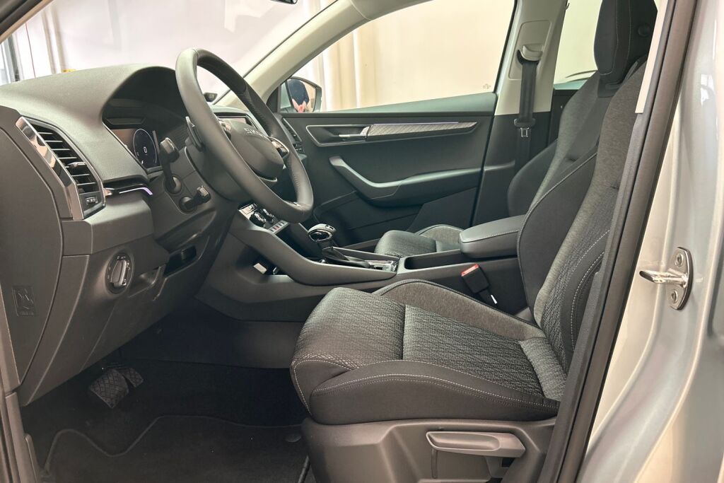 Skoda Karoq 2025 1.5 TSI Style DSG Autom.