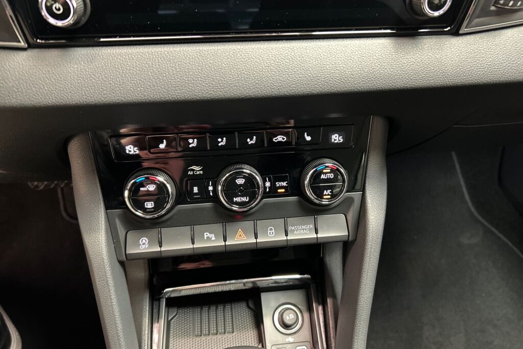 Skoda Karoq 2025 1.5 TSI Style DSG Autom.