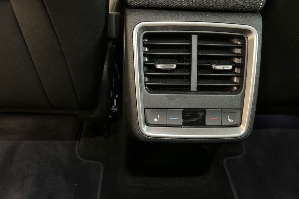 SKODA Elroq 2025 60 Selection