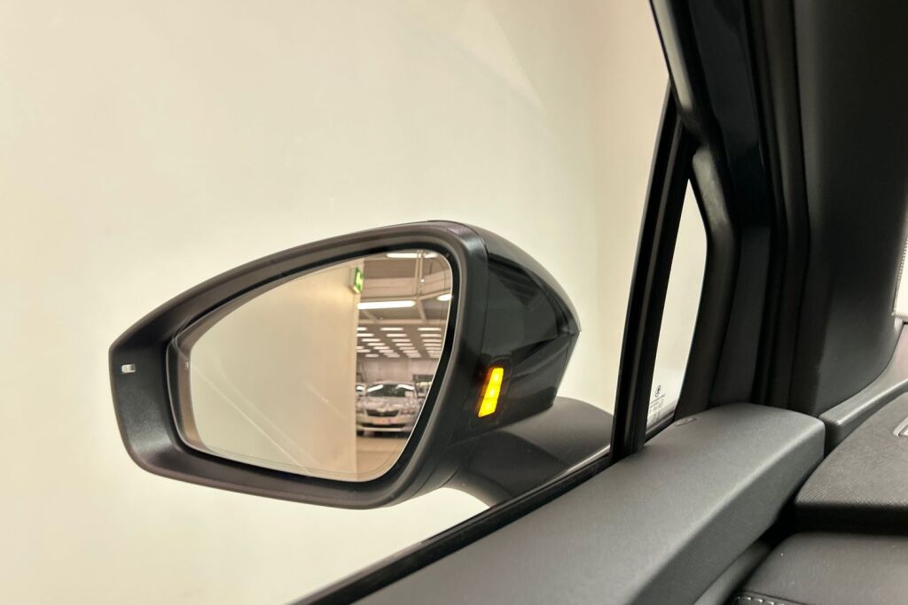 Skoda Enyaq 2025 85x 4x4 SportLine