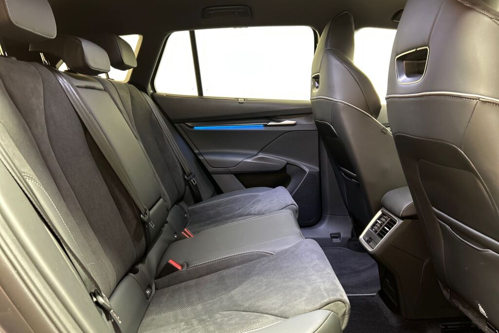 Skoda Enyaq 2025 85x 4x4 SportLine