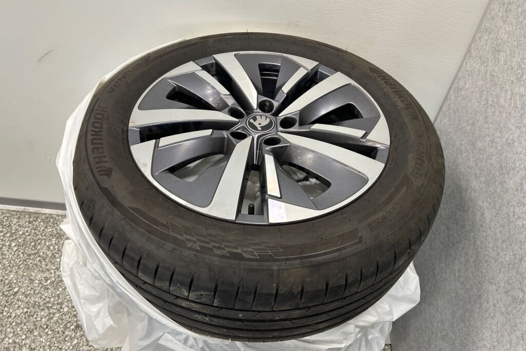 Skoda Kodiaq 2025 2.0 TDI 193 4x4 Style DSG Autom.7-hlö