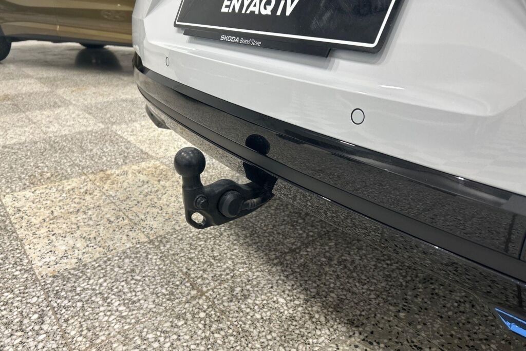 Skoda Enyaq 2025 Coupe 85x 4x4 Style