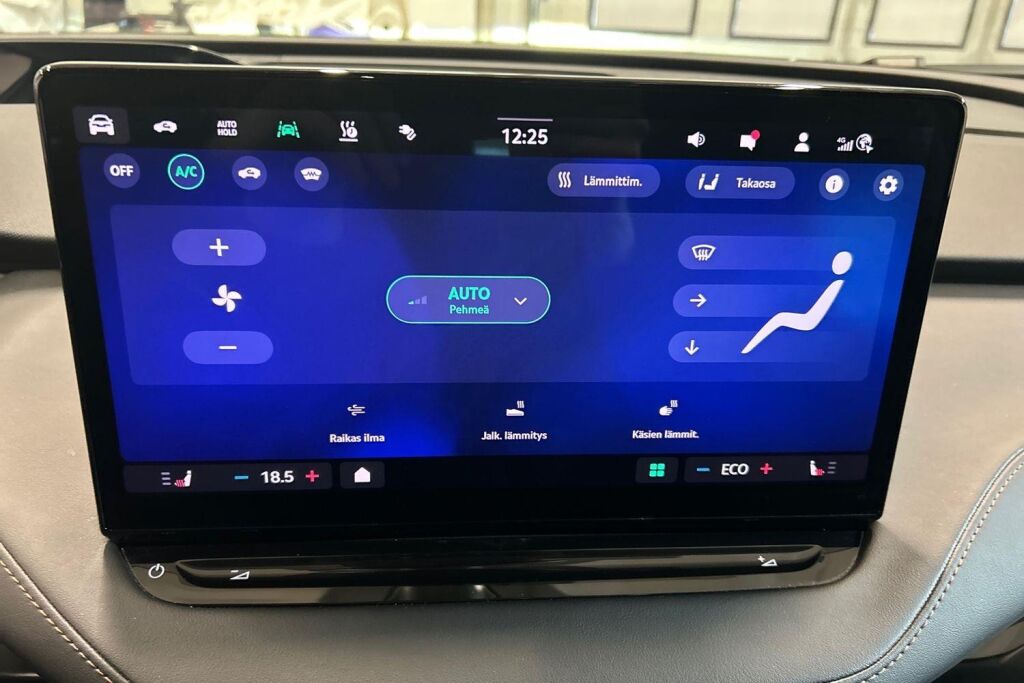 Skoda Enyaq 2025 85x 4x4 Style