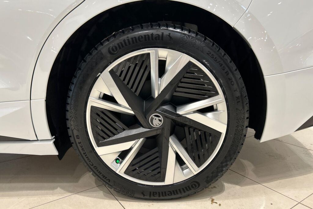 Skoda Enyaq 2026 85x 4x4 RS