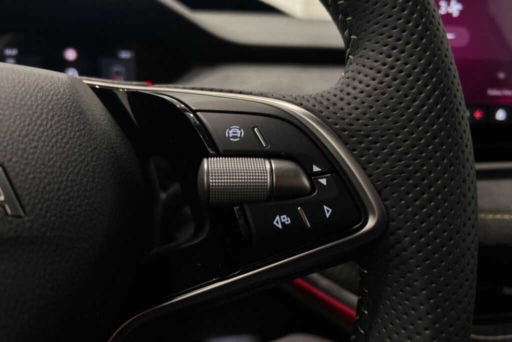 Skoda Enyaq 2026 85x 4x4 RS