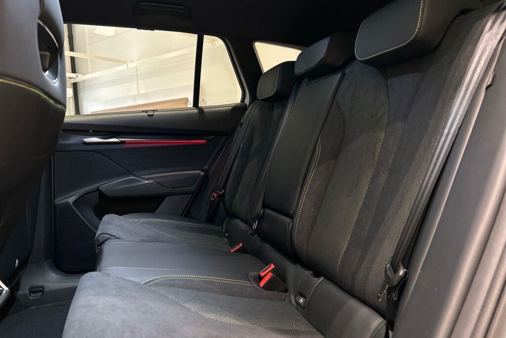 Skoda Enyaq 2026 85x 4x4 RS