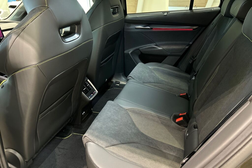 Skoda Enyaq 2026 85x 4x4 RS