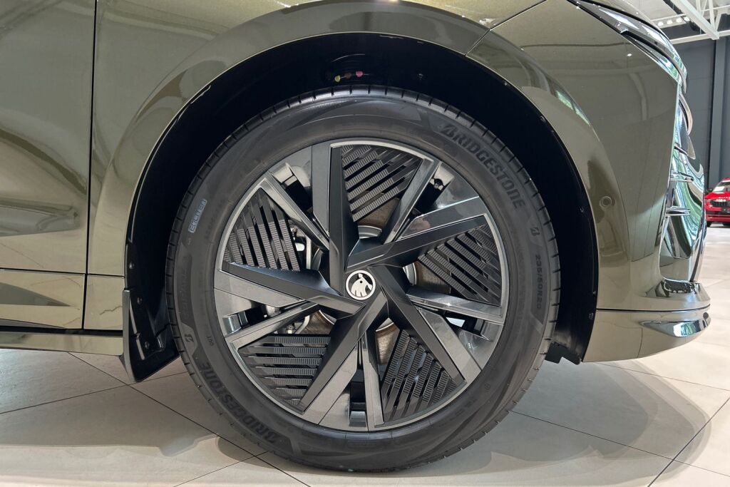 Skoda Enyaq 2026 85x 4x4 RS