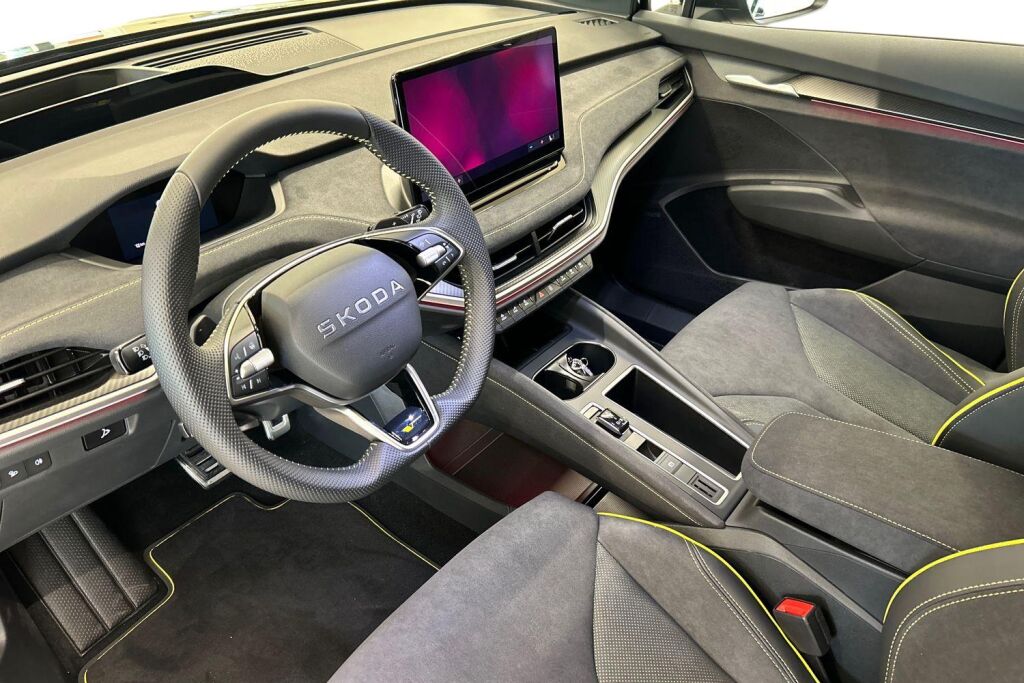 Skoda Enyaq 2026 85x 4x4 RS