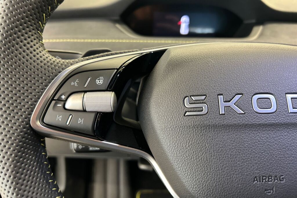 Skoda Enyaq 2026 85x 4x4 RS