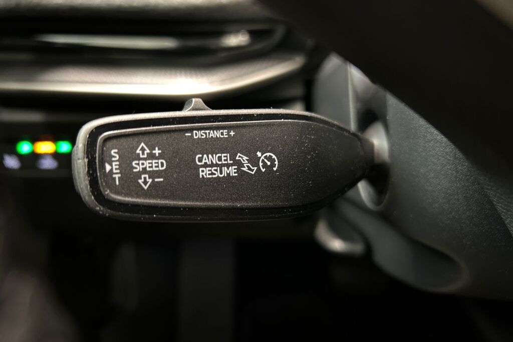 Skoda Superb 2026 Combi 1.5 TSI PHEV Style Explore DSG Autom.