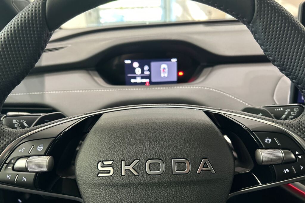Skoda Elroq 2026 60 SportLine