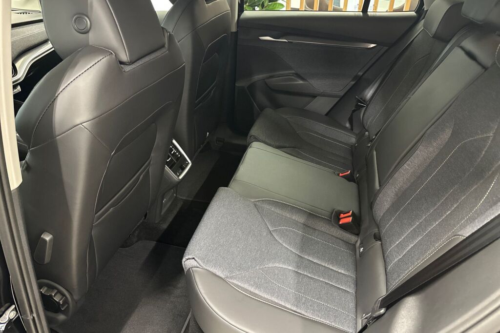 Skoda Elroq 2027 60 Selection