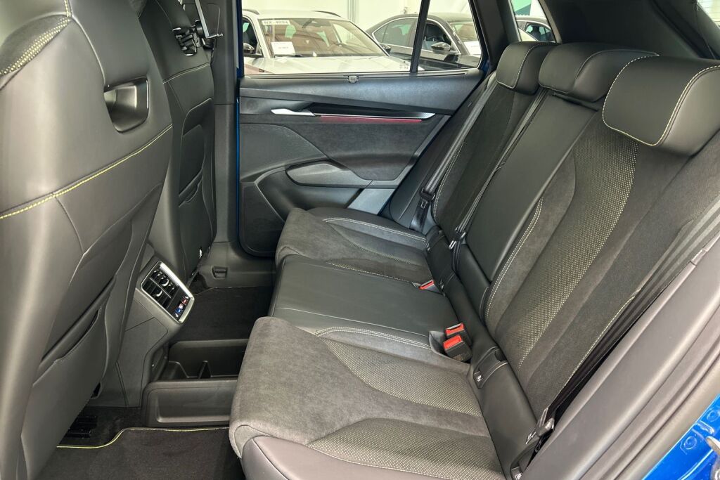 Skoda Elroq 2026 85x 4x4 RS vm. 2027