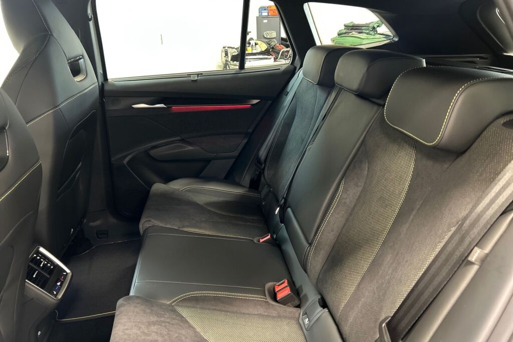 Skoda Enyaq 2026 85x 4x4 RS