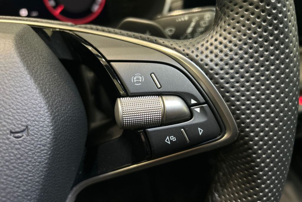 SKODA Octavia 2025 Combi 2.0 TDI 150 SportLine DSG Autom.