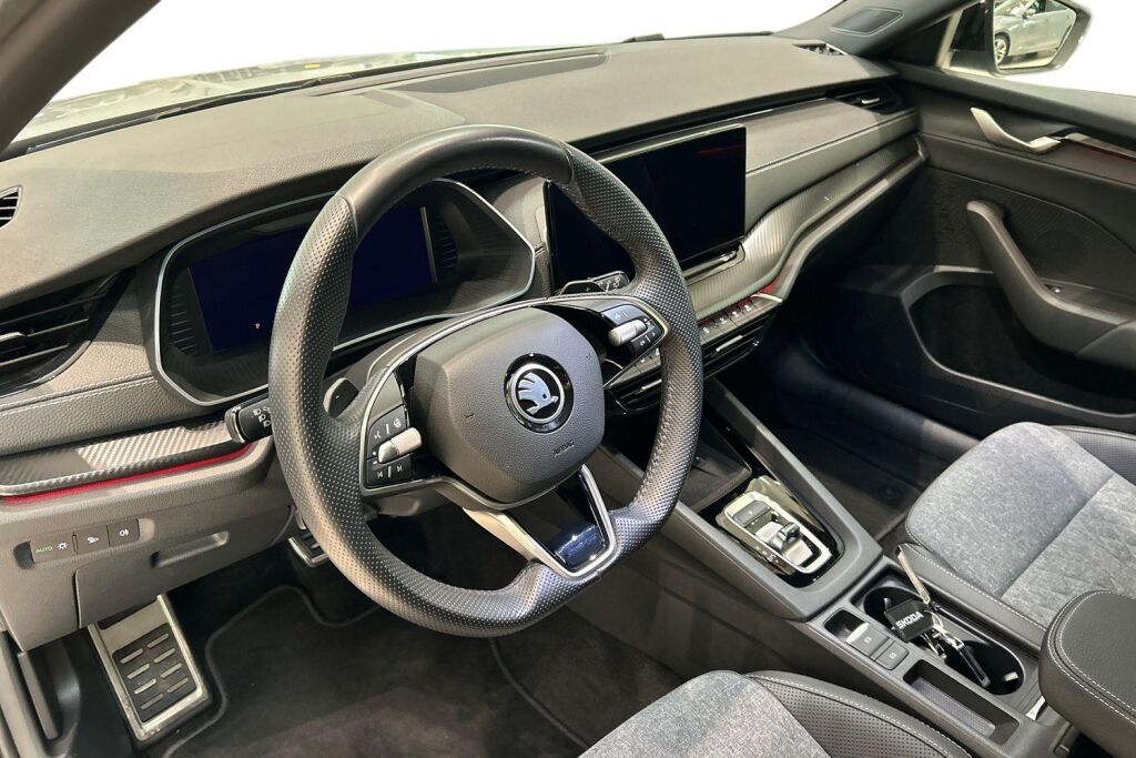 SKODA Octavia 2025 Combi 2.0 TDI 150 SportLine DSG Autom.