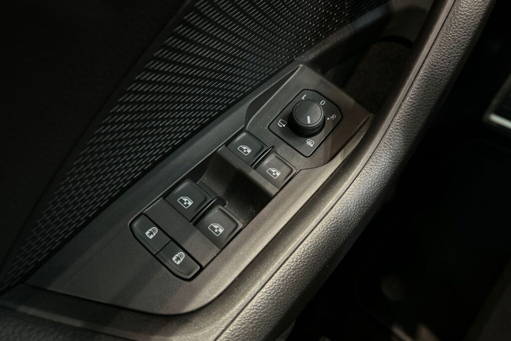 SKODA Octavia 2025 Combi 2.0 TDI 150 SportLine DSG Autom.