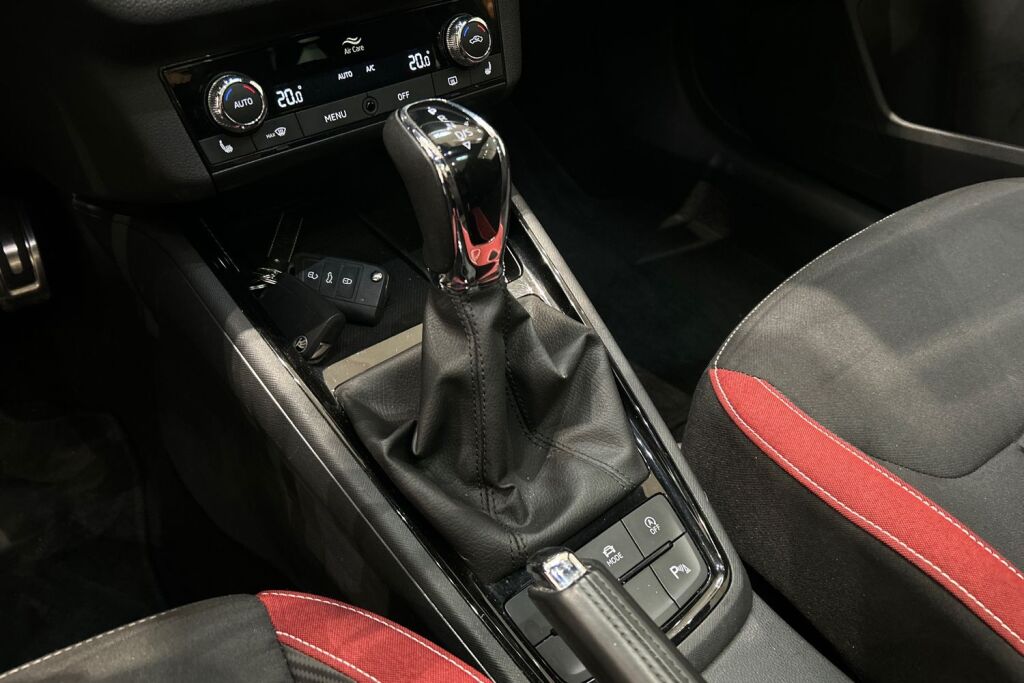 SKODA Kamiq 2023 1,5 TSI Monte Carlo DSG Autom.