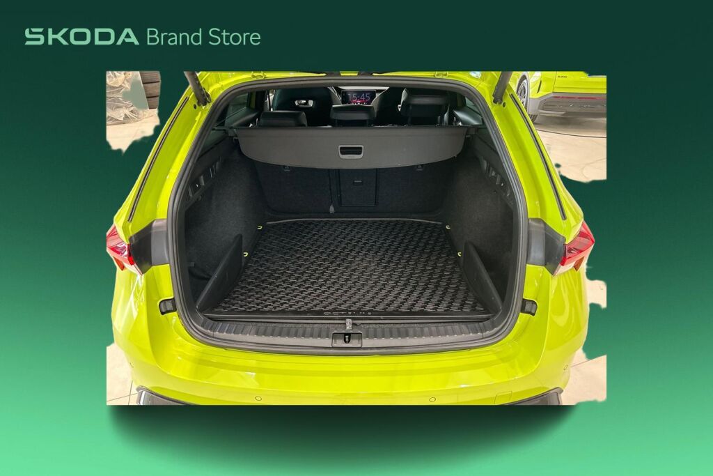 Skoda Octavia 2022 Combi 2,0 TDI 200 4x4 RS DSG Autom. Tehdastakuu 100tkm-2027!