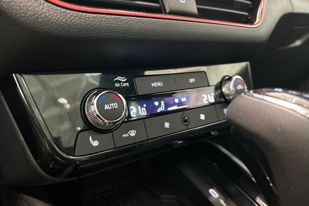 Skoda Scala 2024 1.5 TSI Monte Carlo DSG Autom. -  Tehdastakuu 02/2029 - 100tkm