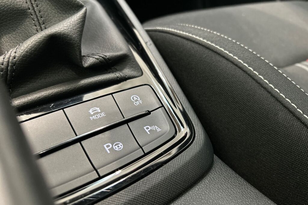 Skoda Scala 2024 1.5 TSI Monte Carlo DSG Autom. -  Tehdastakuu 02/2029 - 100tkm
