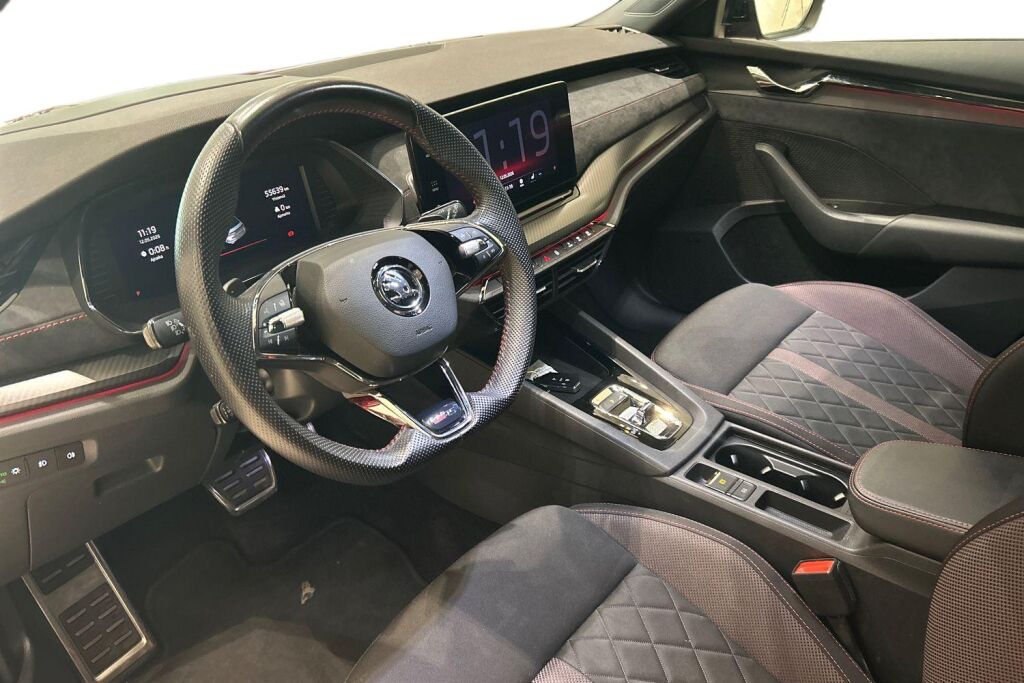 Skoda Octavia 2021 2,0 TSI RS DSG Autom.