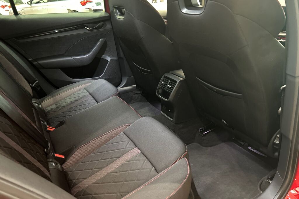 Skoda Octavia 2021 2,0 TSI RS DSG Autom.