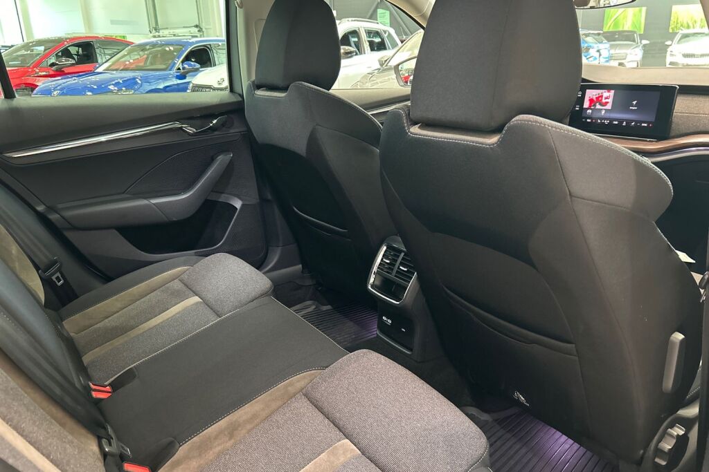 Skoda Octavia 2023 Combi 2.0 TSI 190 4x4 Scout DSG Autom.
