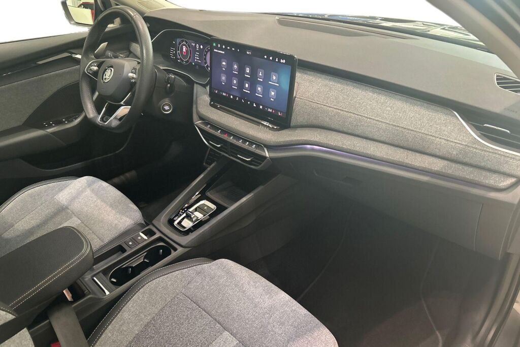 Skoda Octavia 2024 Combi 1.5 TSI 150 Selection eTEC DSG Autom. - Tehdastakuu voimassa 11/2028 - 90tkm