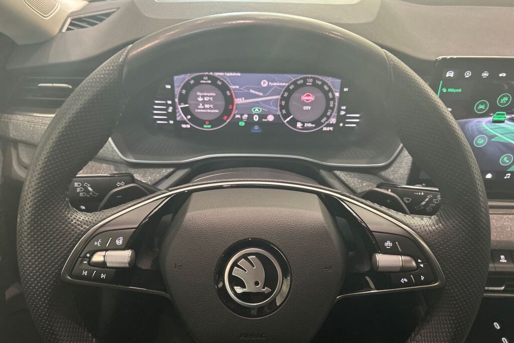 Skoda Octavia 2024 Combi 1.5 TSI 150 Selection eTEC DSG Autom. - Tehdastakuu voimassa 11/2028 - 90tkm