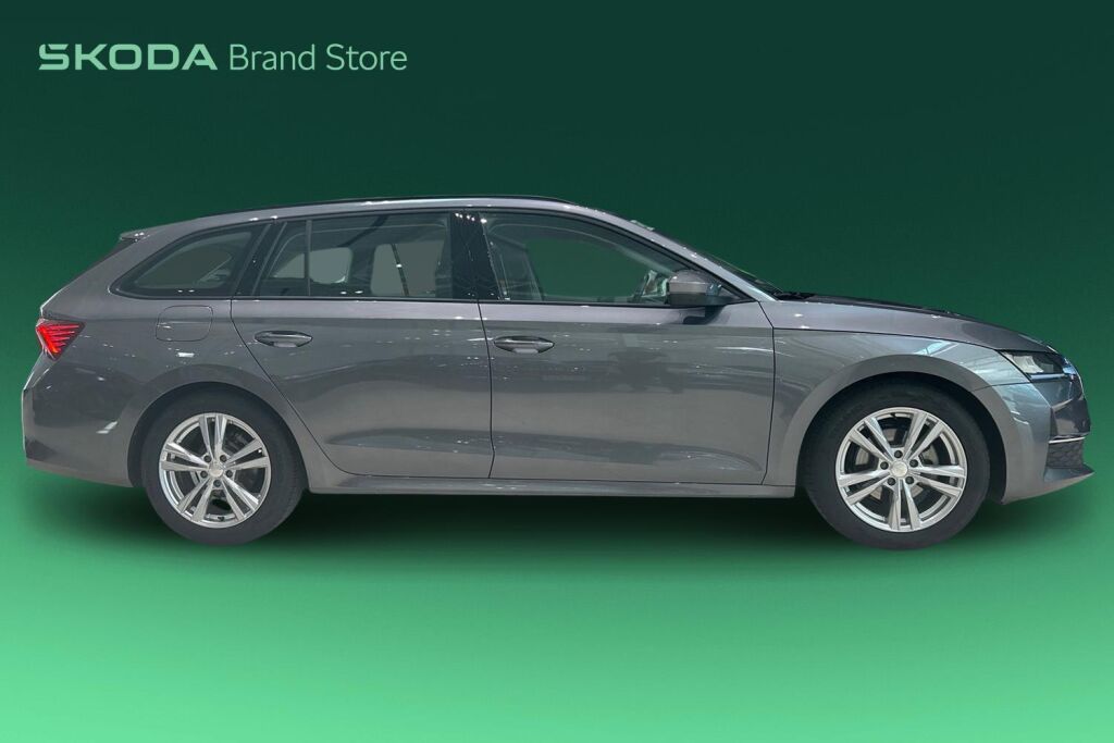 Skoda Octavia 2024 Combi 1.5 TSI 150 Selection eTEC DSG Autom. - Tehdastakuu voimassa 11/2028 - 90tkm