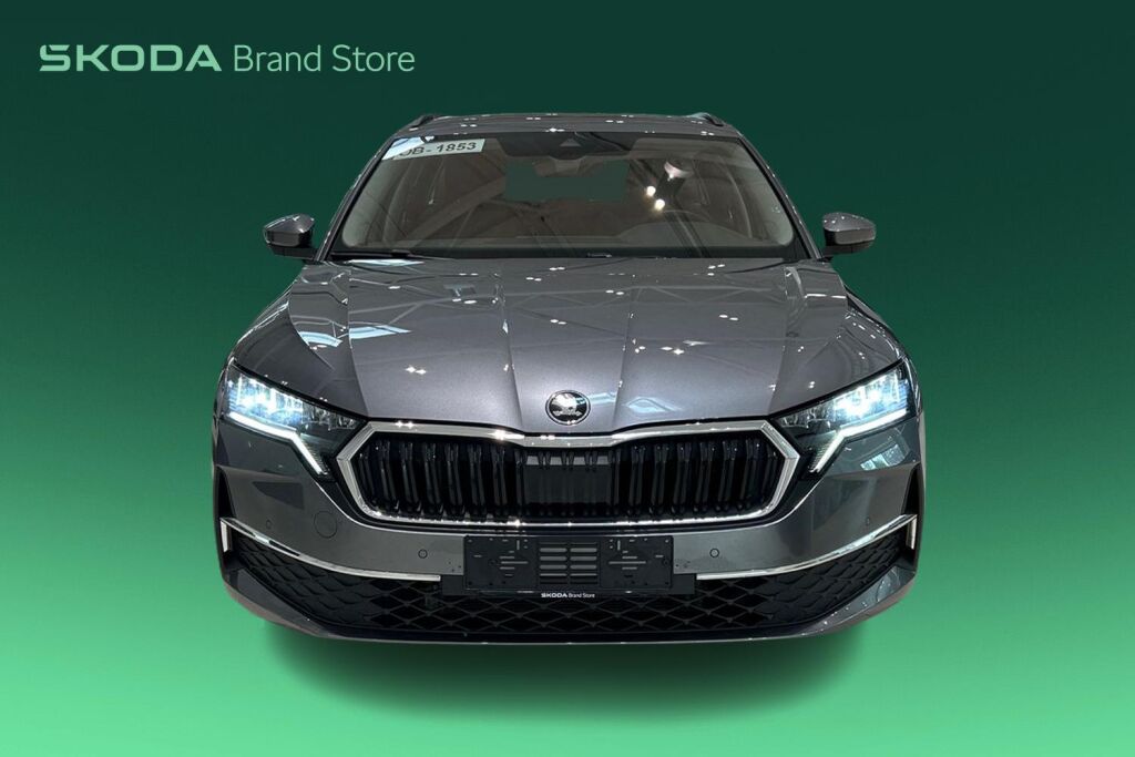 Skoda Octavia 2024 Combi 1.5 TSI 150 Selection eTEC DSG Autom. - Tehdastakuu voimassa 11/2028 - 90tkm