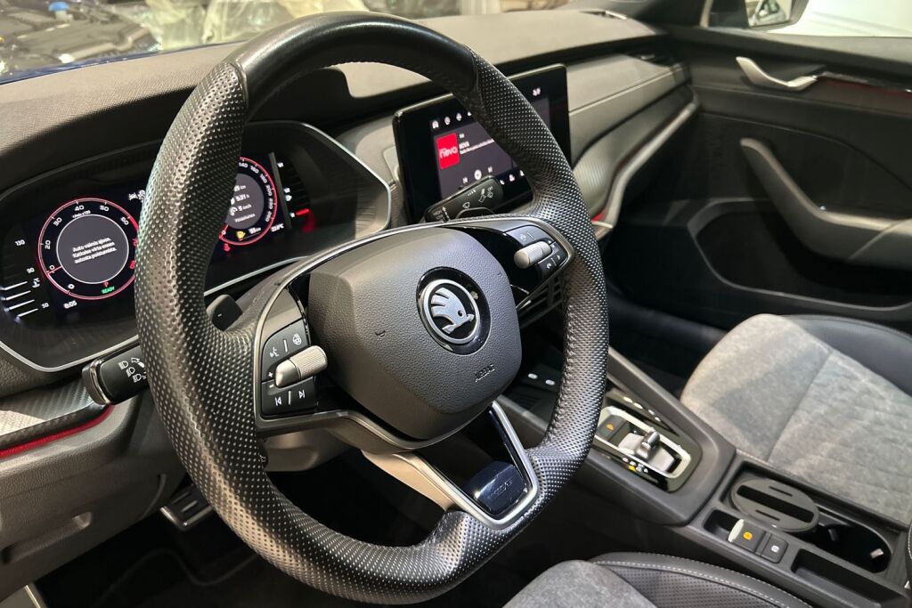 Skoda Octavia 2024 1.5 TSI 150 SportLine eTEC DSG Autom.