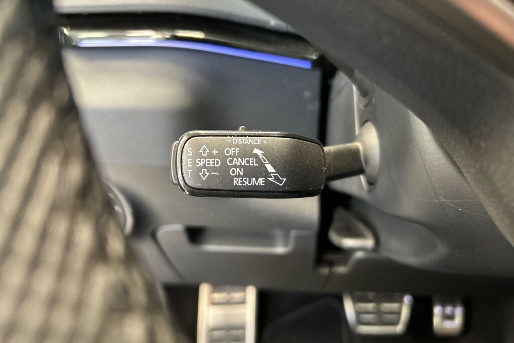 Skoda Karoq 2024 1.5 TSI SportLine DSG Autom.