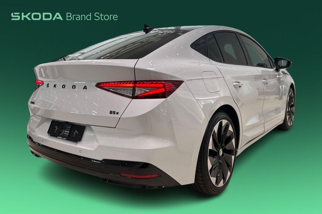 Skoda Enyaq 2024 Coupe 85x 4x4 SportLine / Tehdastakuu 12/2028 tai 100tkm asti!