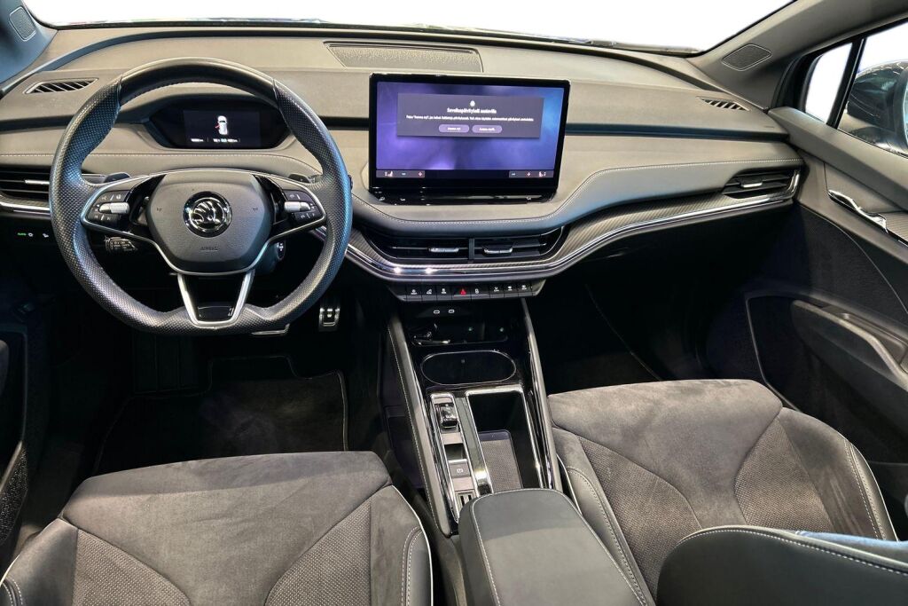 SKODA ENYAQ 2024 85x 4x4 SportLine