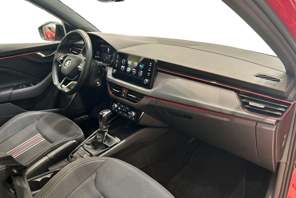 Skoda Scala 2025 1.0 TSI 116 Monte Carlo DSG Autom. / Tehdastakuu 11/2029 tai 100tkm!