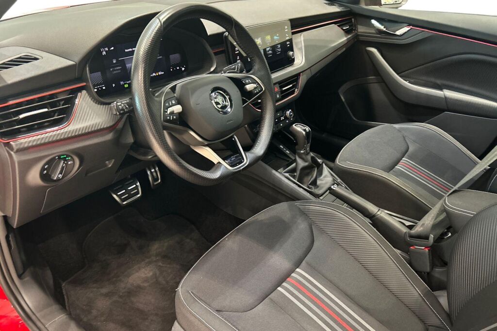 Skoda Scala 2025 1.0 TSI 116 Monte Carlo DSG Autom. / Tehdastakuu 11/2029 tai 100tkm!