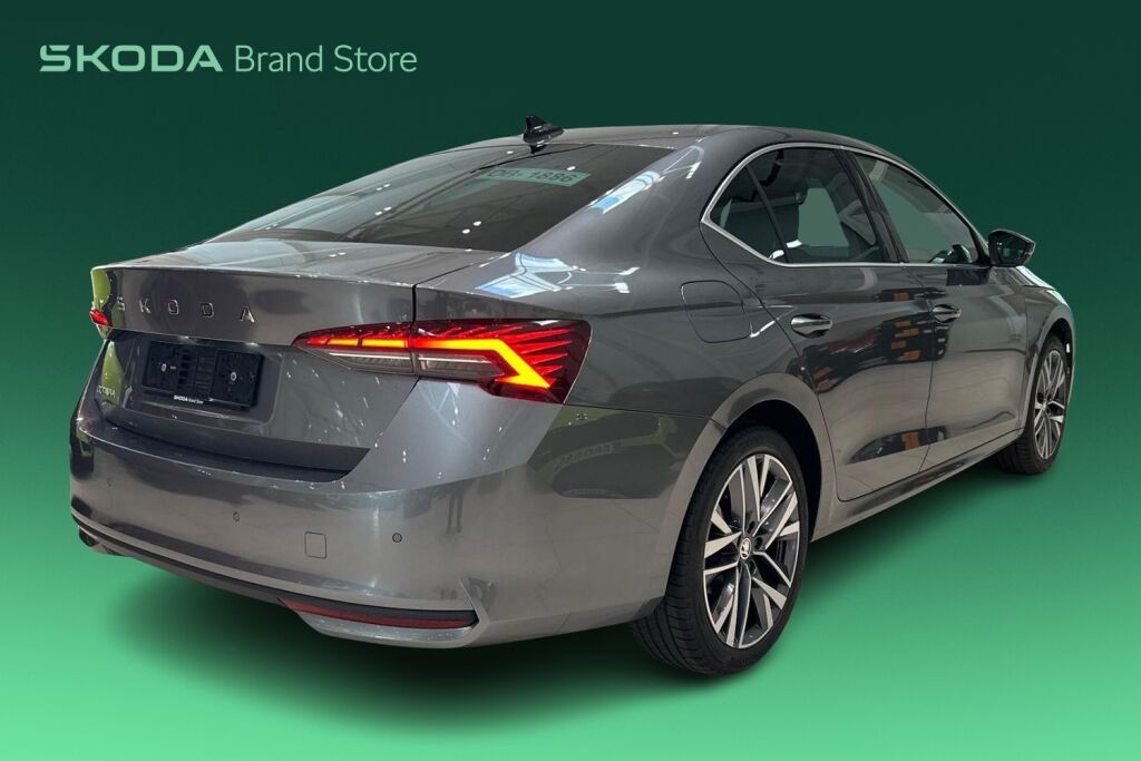 Skoda Octavia 2025 1.5 TSI 150 Selection eTEC DSG Autom. Tehdastakuu 12/2029 / 100tkm!