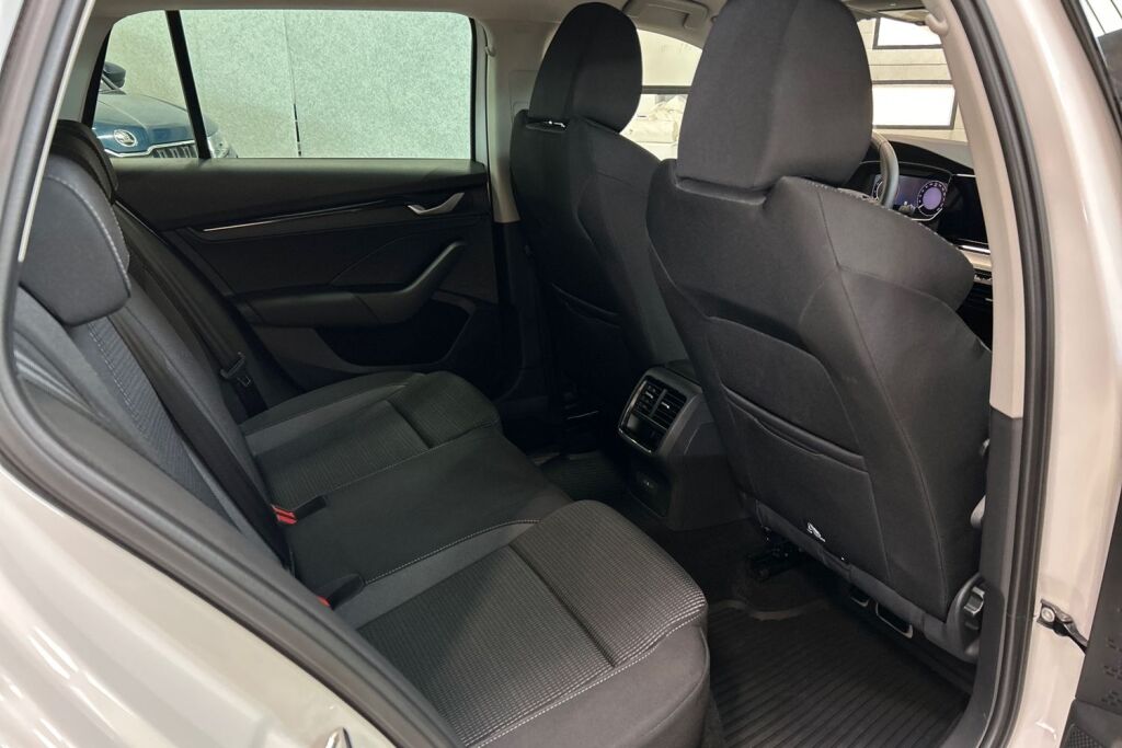 Skoda Octavia 2024 Combi 1.5 TSI 116 eTEC DSG Autom.